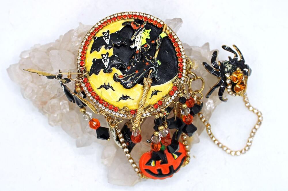 Lunch At The Ritz All Hallows Witch in Flight Moon Brooch with Spider Pin